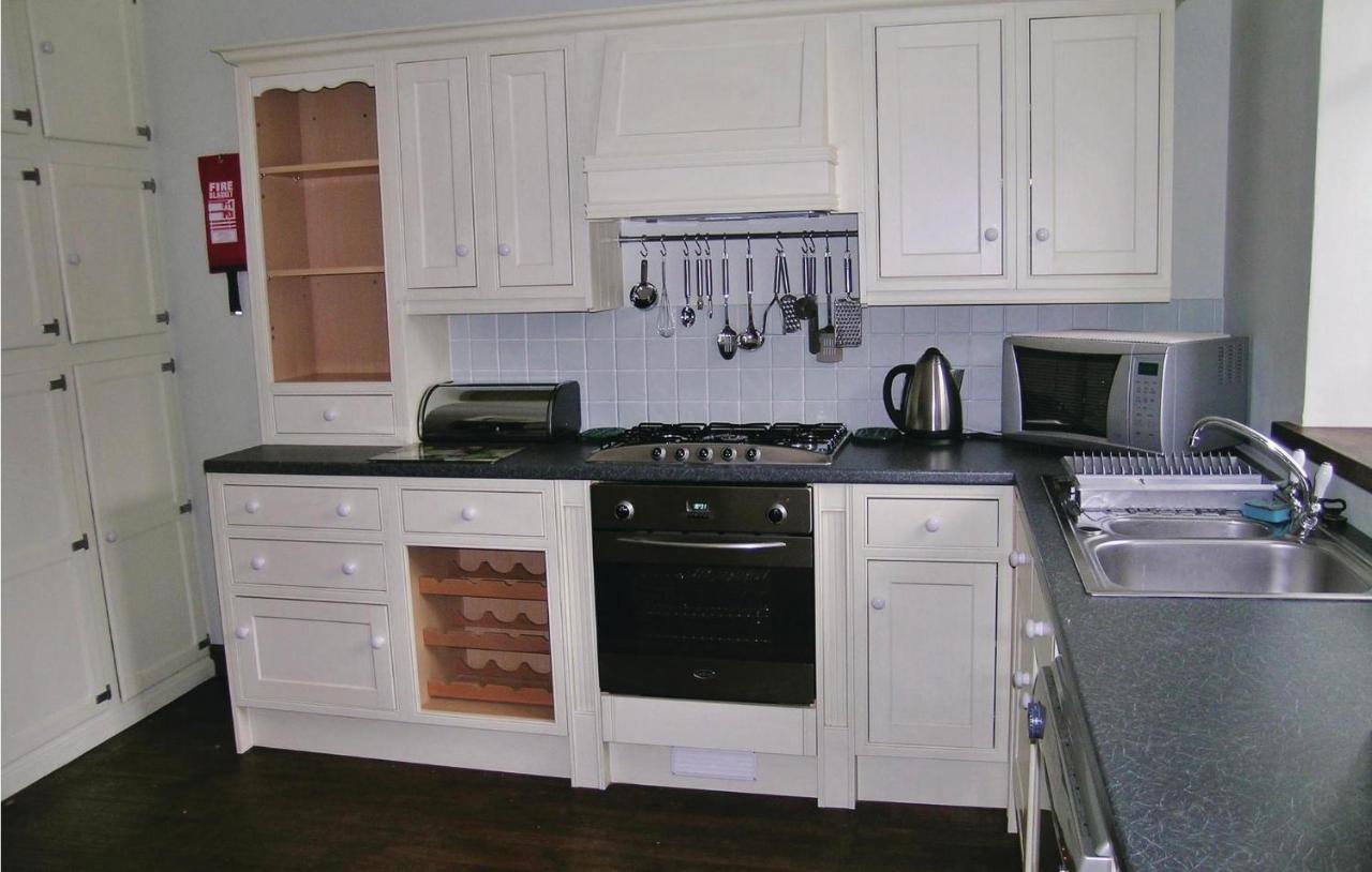 Lovely Home In Chateauneuf Du Faou With Wifi Saint-Thois Zewnętrze zdjęcie